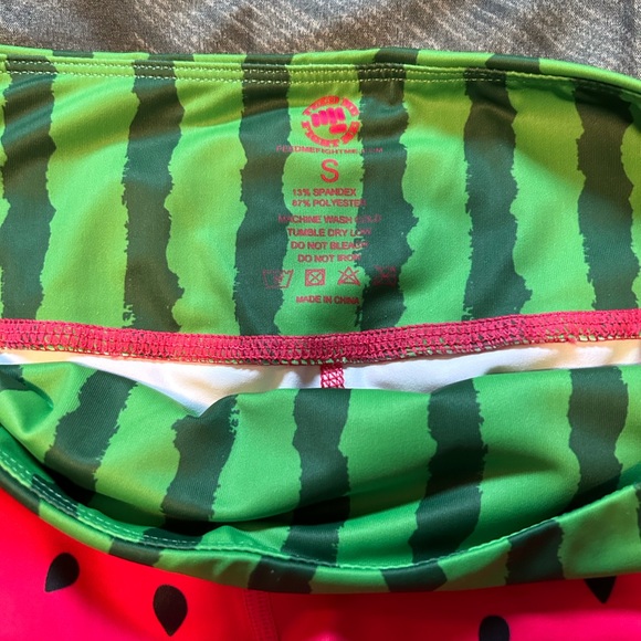 Feed Me Fight Me Shorts - Small - New Without Tags - Picture 3 of 3